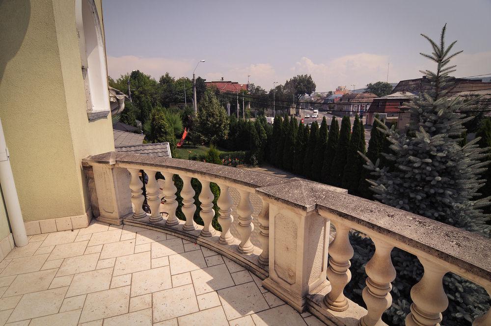 Pension La Cupola Târgu-Mureş Extérieur photo