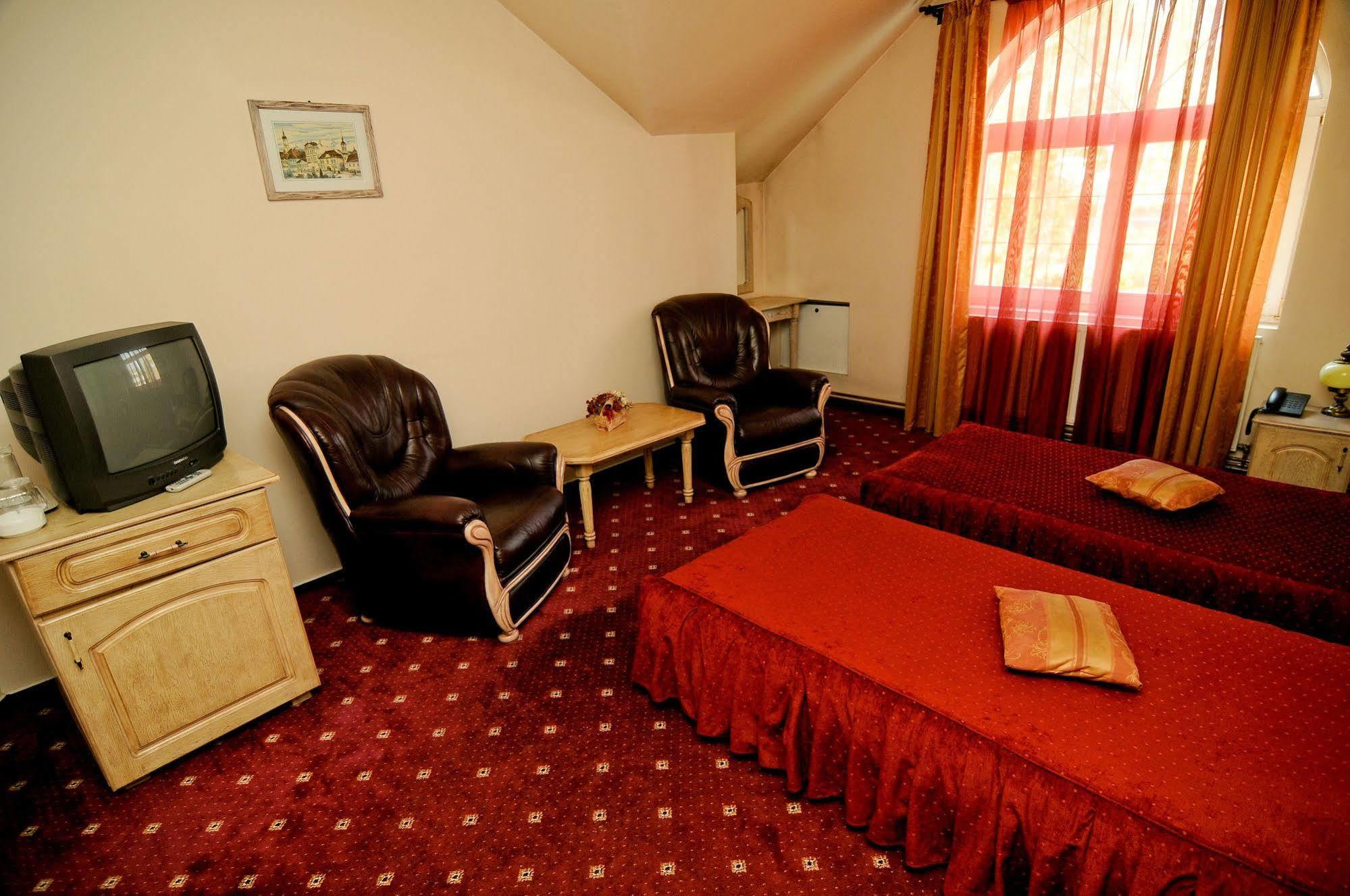 Pension La Cupola Târgu-Mureş Extérieur photo