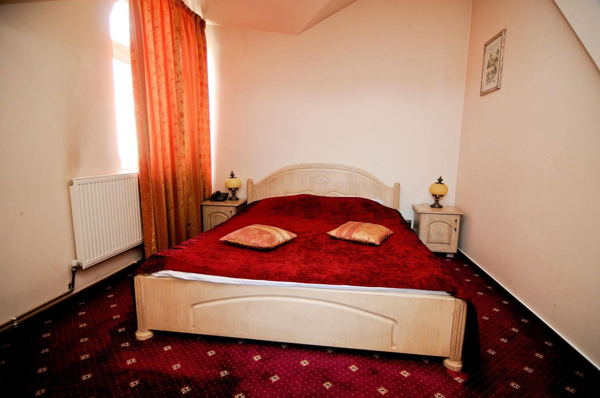 Pension La Cupola Târgu-Mureş Extérieur photo